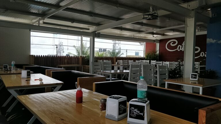 The Cozy Corner Cafe